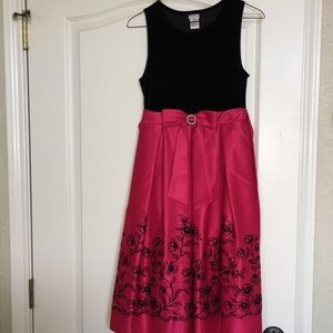 Girls dress